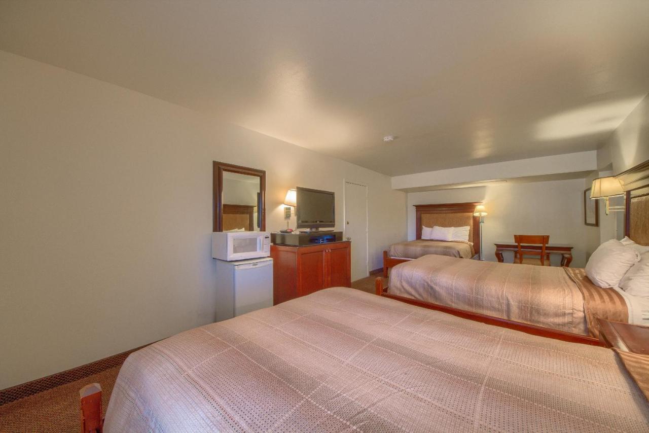 Americas Best Value Inn Uvalde Eksteriør billede