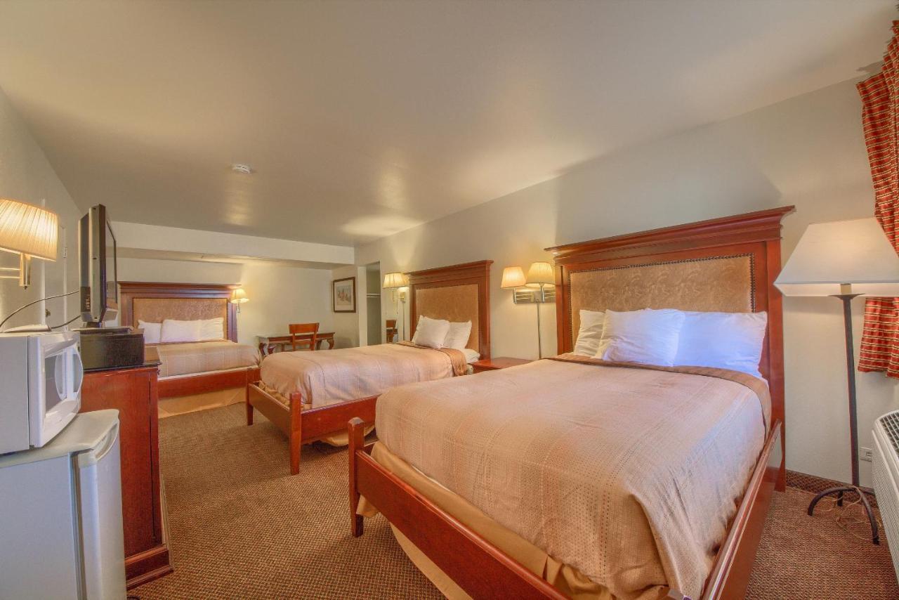 Americas Best Value Inn Uvalde Eksteriør billede